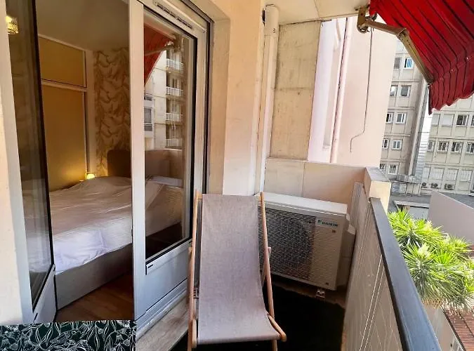 Brand New 2-Bedroom Apartment In Antibes With Ac And Sea View